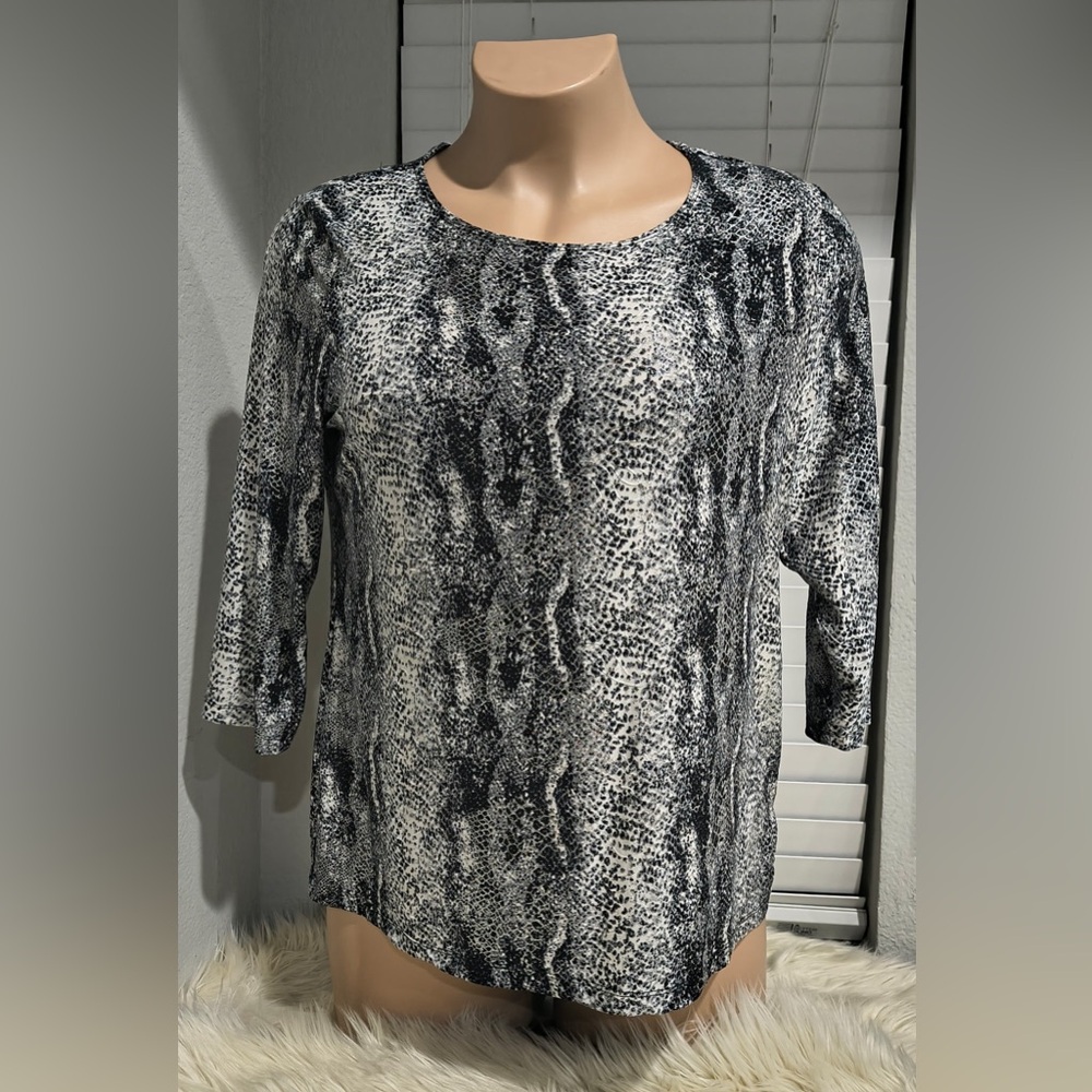 JM Collection Women’s XL Top